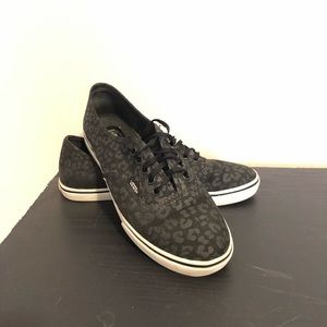 Black on black leopard Vans